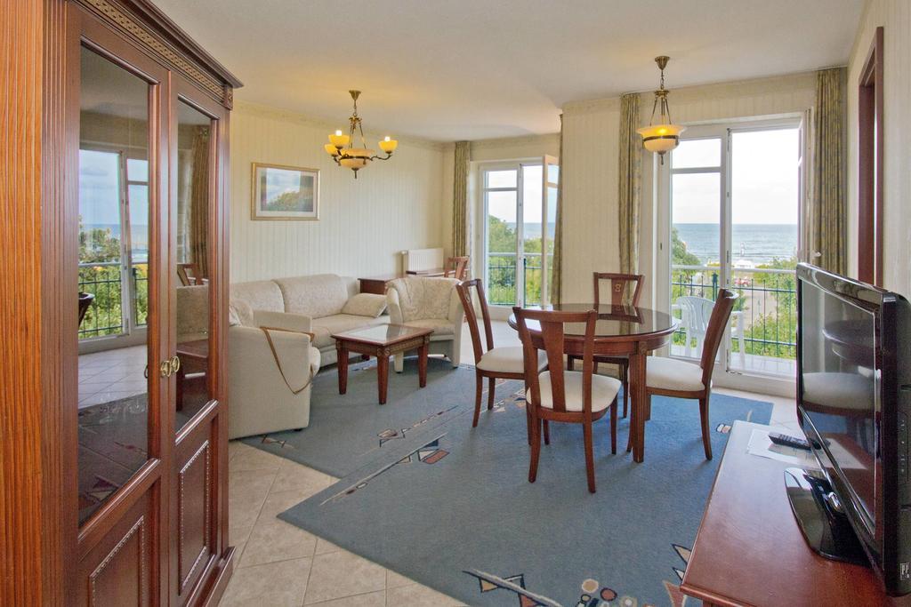 Seetelhotel Ostseeresidenz Ahlbeck 제바트헤링스도르프 외부 사진