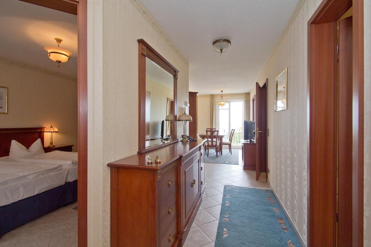 Seetelhotel Ostseeresidenz Ahlbeck 제바트헤링스도르프 외부 사진