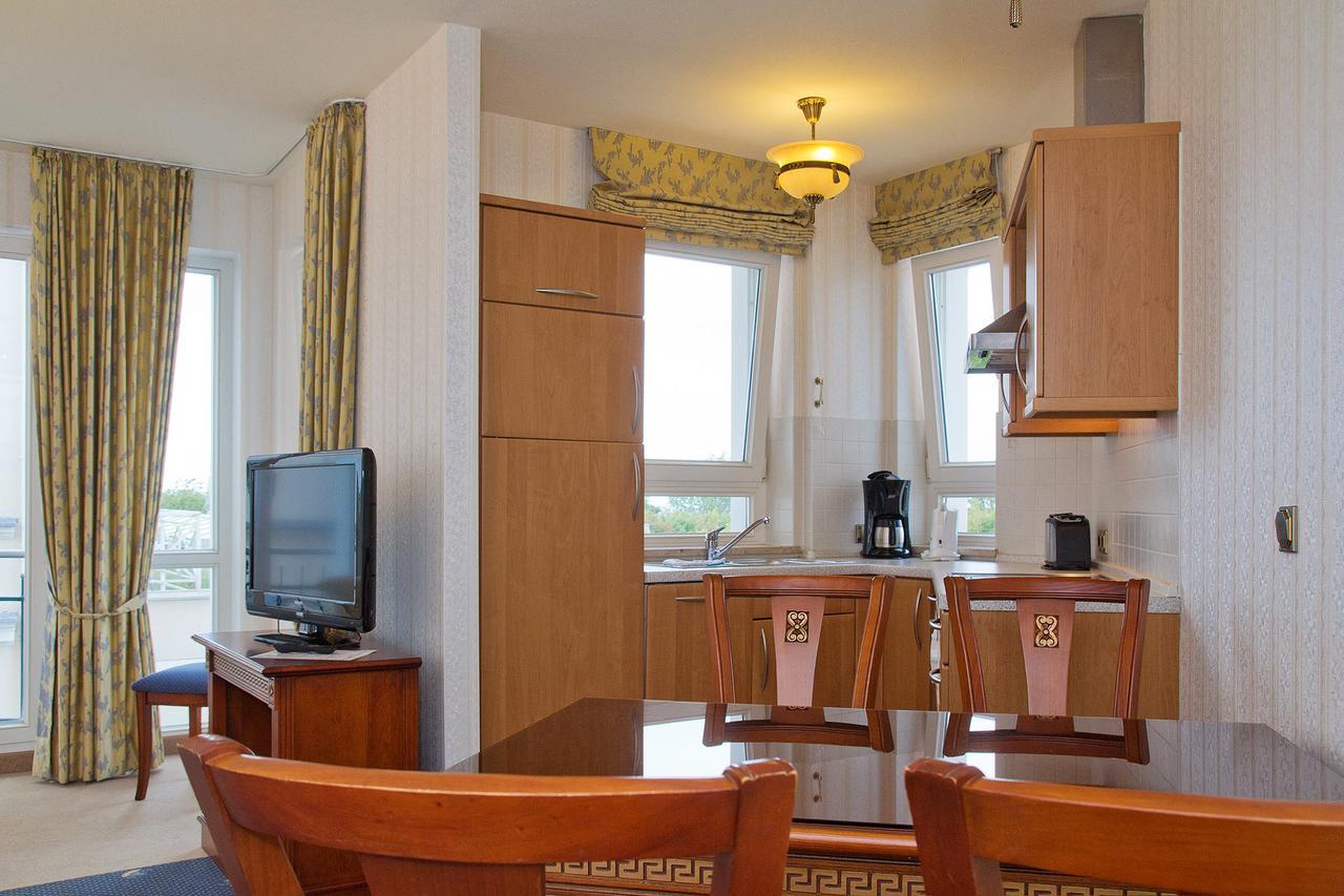 Seetelhotel Ostseeresidenz Ahlbeck 제바트헤링스도르프 외부 사진